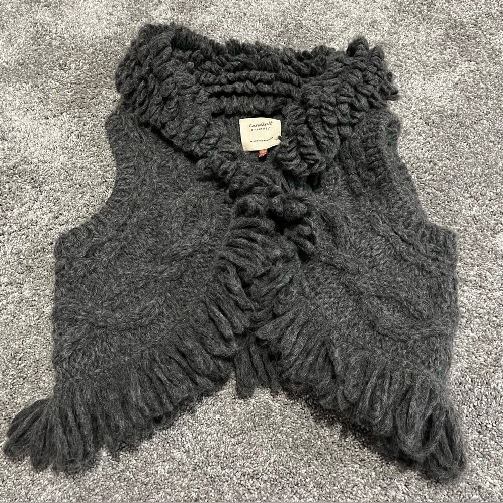 Hand Knit & Heartfelt by Anthropologie Women’s Vest Gray Size XS/S Alpaca Wool - Picture 2 of 11